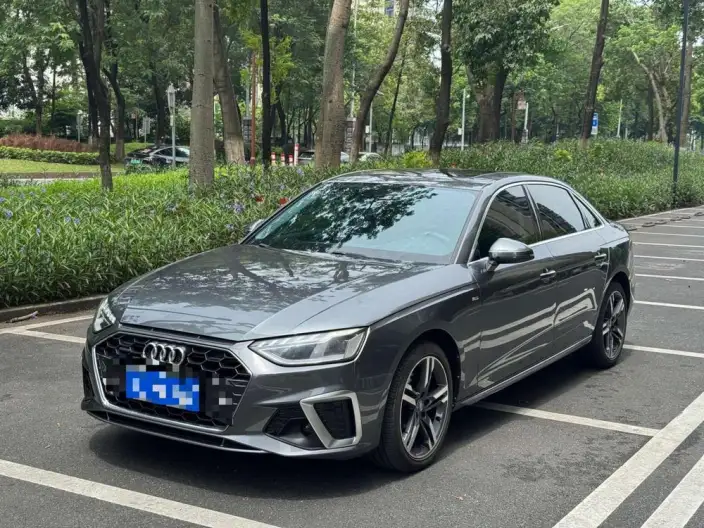 Audi A4 L 2020 Model 40 TFSI quattro Luxury Dynamic Model