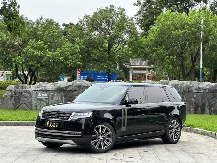 Range Rover 2025 Model 3.0 L6 400PS Shengshi Extended Edition