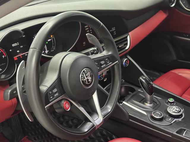 Al f a Romeo Giulia 2017 модификация 2.0T 280HP Deluxe Edition – фото 4