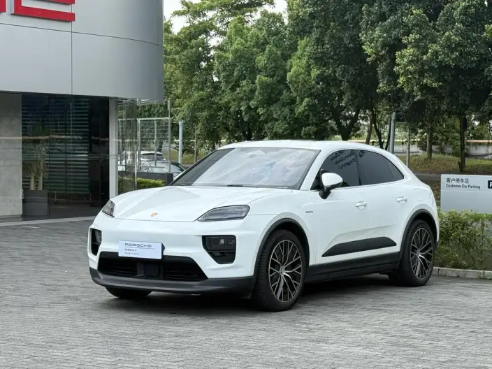 Macan EV 2026 Model Macan Long Battery Life Pro Edition