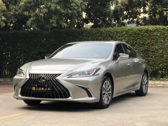 Lexus ES 2022 Model 260 Superior Edition