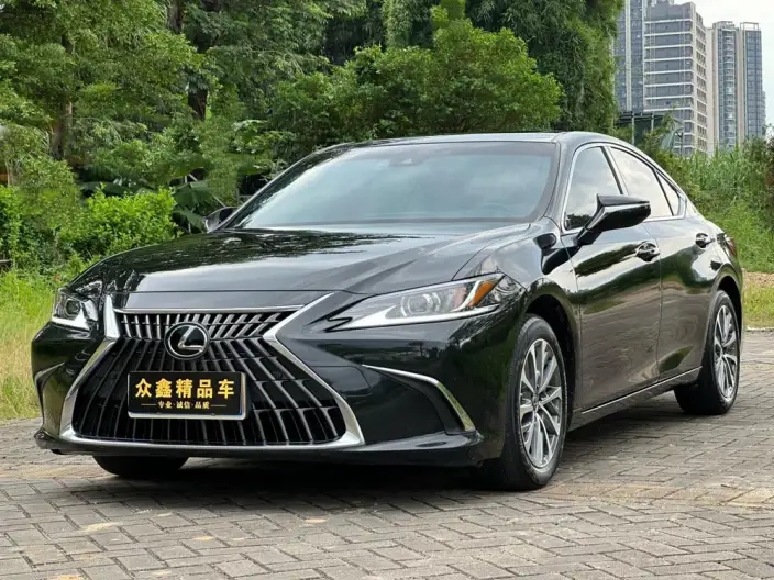 Lexus ES 2022 Model 200 Superior Edition