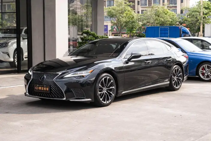 Lexus LS 2021 Model 500h Executive Edition