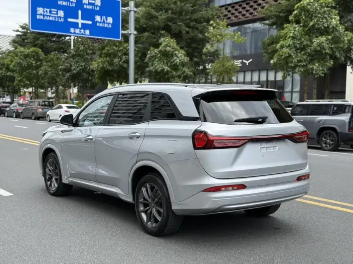 Blue Electric E5 2023 Model 1.5L DE-i Changxiang Edition Model