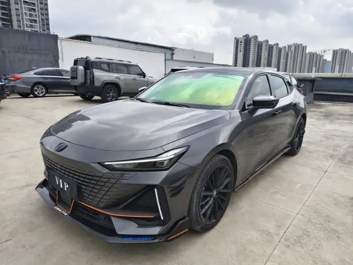 Changan UNI-V 2023 Model 1.5T Sports Edition