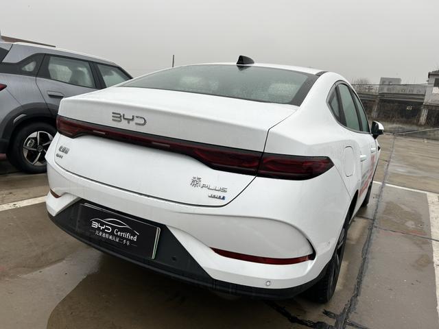 BYD Qin PLUS DM 2025 Model S mart Driving Edition DM-i 120KM Transcendent – фото 3
