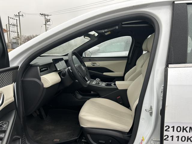 BYD Qin PLUS DM 2025 Model S mart Driving Edition DM-i 120KM Transcendent – фото 4