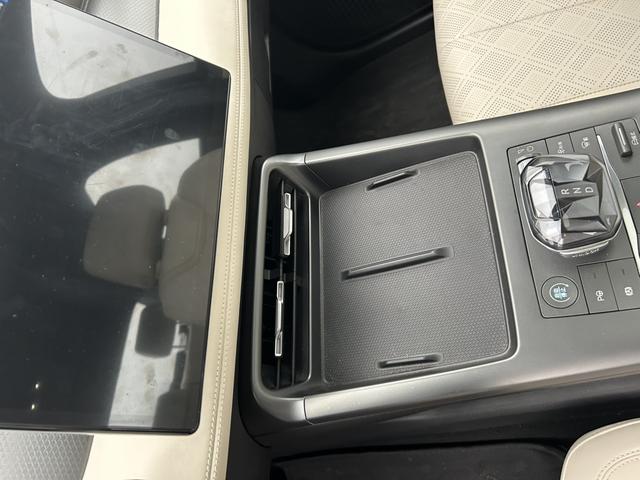 BYD Qin PLUS DM 2025 Model S mart Driving Edition DM-i 120KM Transcendent – фото 6