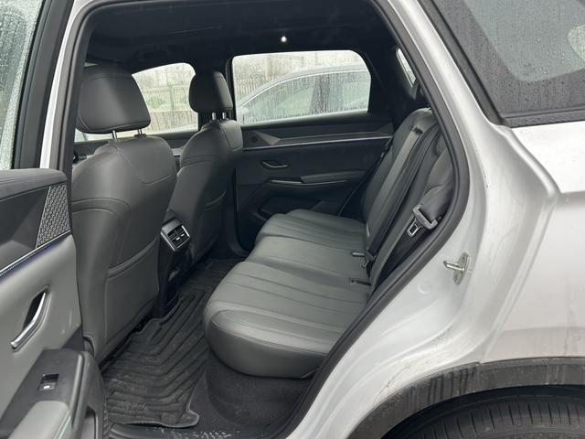 BYD Destroyer 05 2022 DM-i 55KM Com f ort 2025 модификация Second generation Smart Driving Edition DM-i 115KM Transcendent – фото 10