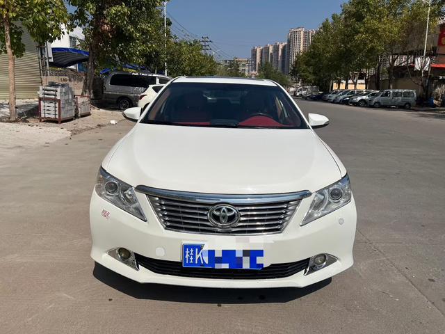 Toyota Camry 2012 модификация 2.0G Deluxe Edition – фото 2