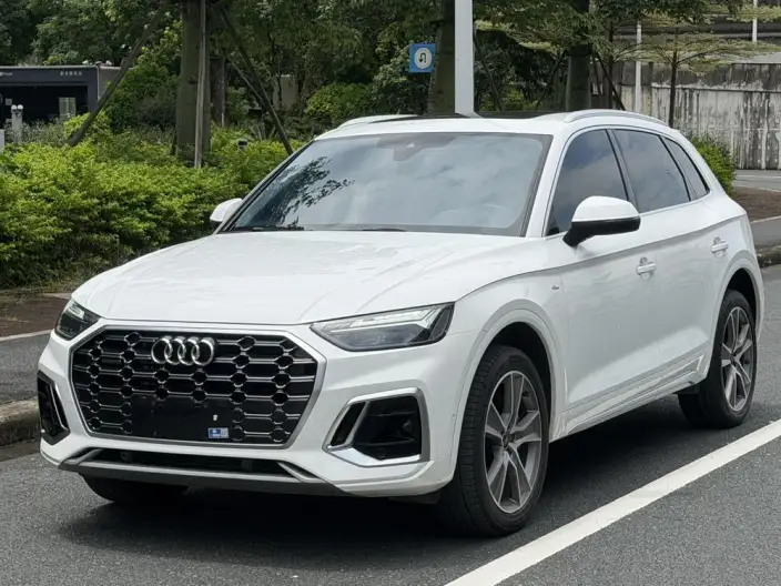 Audi Q5L 2021 Model 45 TFSI Luxury Dynamic Model