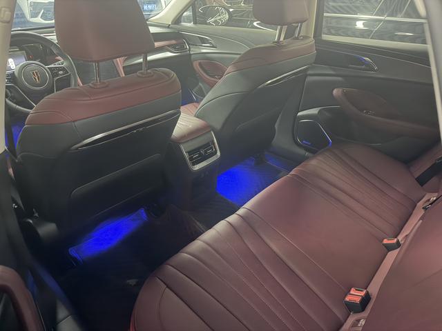 Hongqi H5 2024 2.0T Automatic Smart Connect Flag Smooth – фото 9