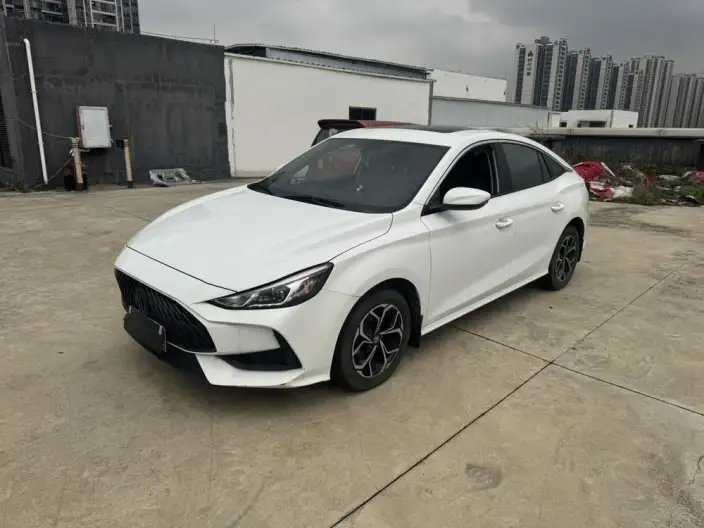 MG5 2021 Model Facelift 180DVVT CVT Youth Deluxe Edition