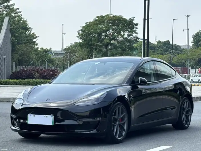 Model 3 2021 Model Performance High performance All-wheel drive version