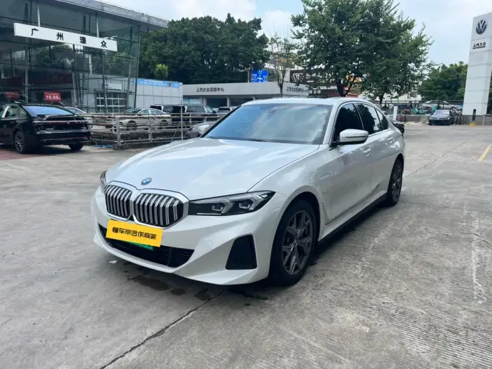 BMW i3 2022 Model eDrive35L