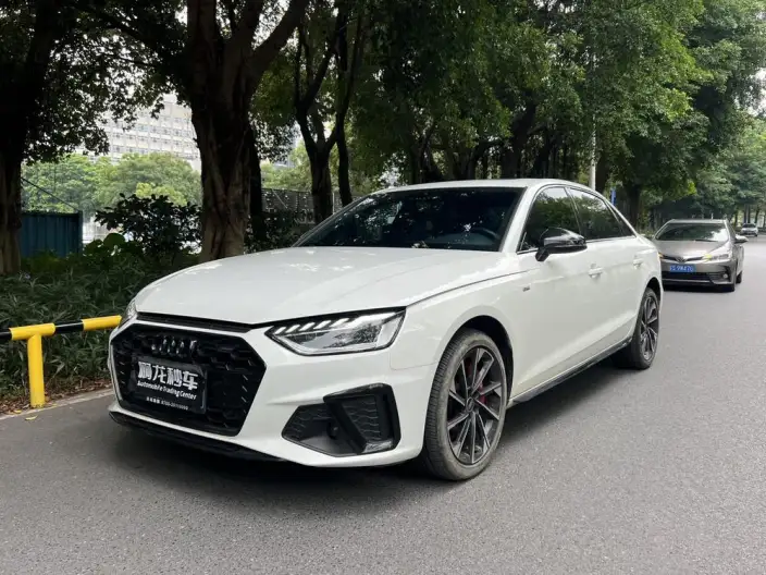 Audi A4 L 2023 Model 40 TFSI Luxury Dynamic Model