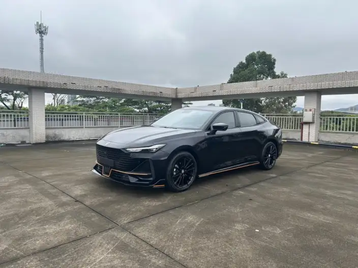 Changan UNI-V 2023 Model 1.5T Sports Edition