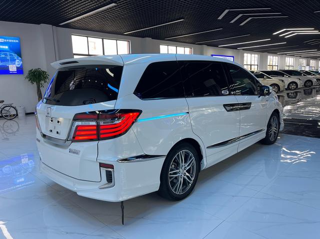 Honda Elysion 2019 2.0L e:HEV Comfort – фото 7