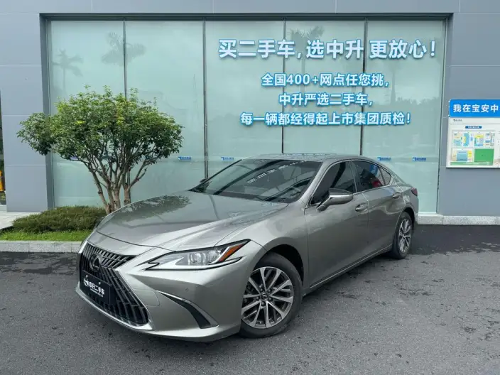 Lexus ES 2022 Model 200 Superior Edition