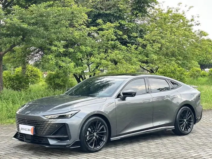 Changan UNI-V 2023 Model 1.5T Sports Edition