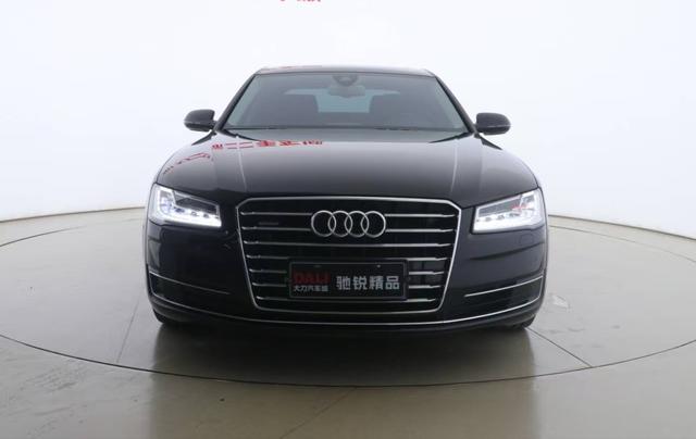Audi A8 2017 модификация A8L 45 TFSI quattro Com f ort – фото 2