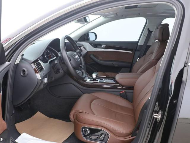 Audi A8 2017 модификация A8L 45 TFSI quattro Com f ort – фото 4