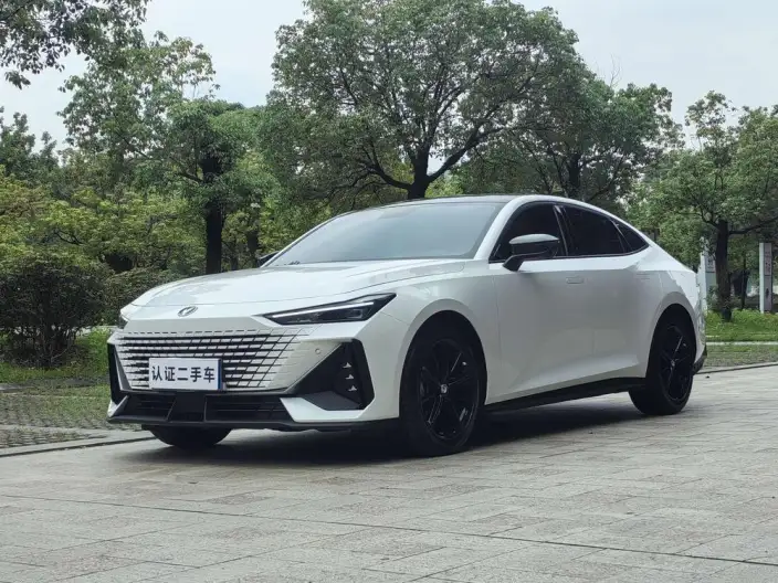 Changan UNI-V 2022 Model 1.5T Noble Model