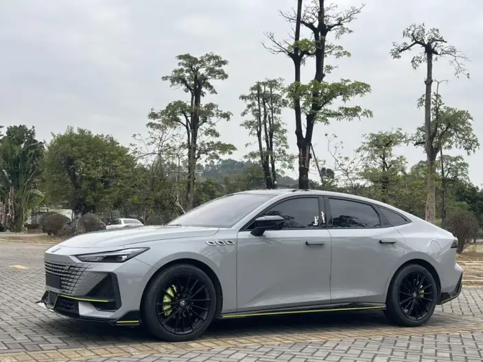 Changan UNI-V 2023 Model 1.5T Sports Edition
