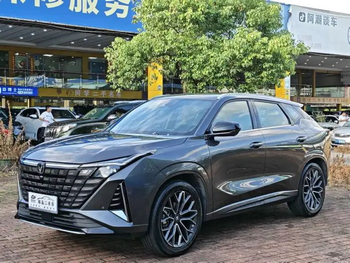 Changan UNI-Z 2025 Model 1.5T DCT Noble Model