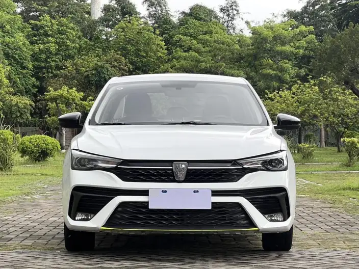 Roewe i5 2021 Model 1.5L CVT Platinum edition