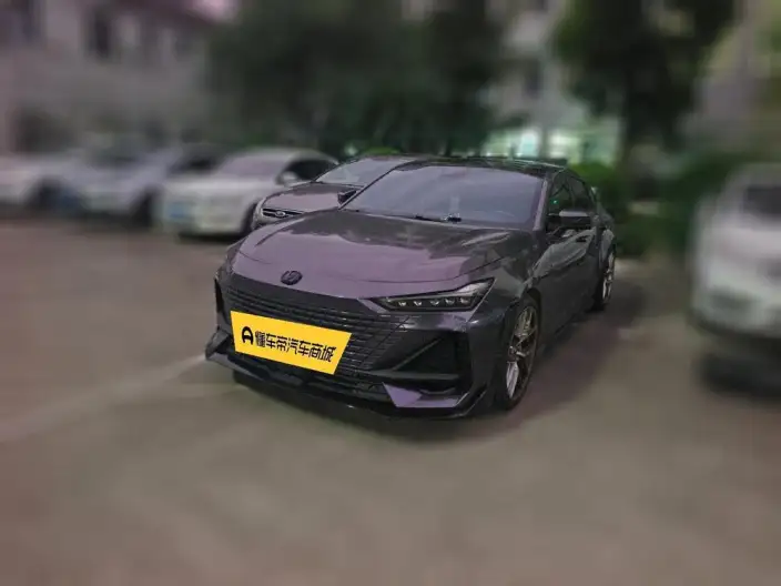Changan UNI-V 2022 Model 1.5T Sports Edition