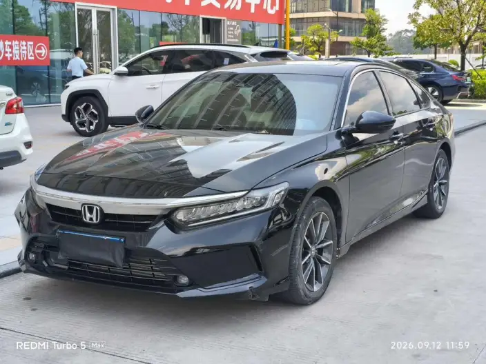 Honda INSPIRE 2022 Model 260TURBO Exquisite Edition