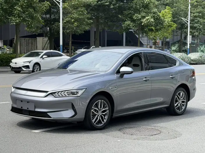 Qin Plus EV 2024 Model Honor Edition 420KM Leading Model