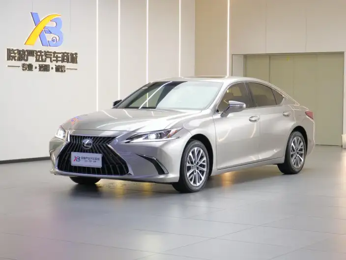 Lexus ES 2021 Model 200 Superior Edition