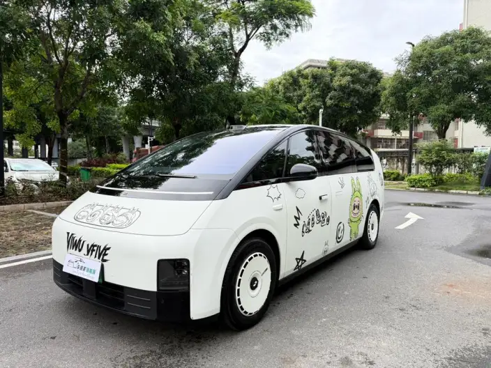 Li Auto MEGA 2025 Model Home Family Special Edition