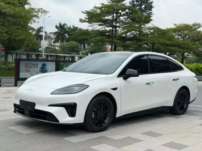 AION RT 2025 Model 650 Smart Luxury Edition