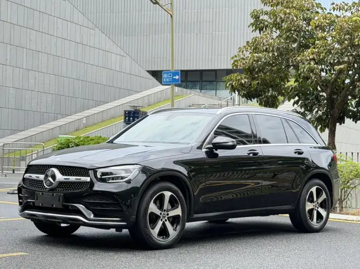 Mercedes-Benz GLC 2022 Model Facelift GLC 260 L 4MATIC Dynamic Model