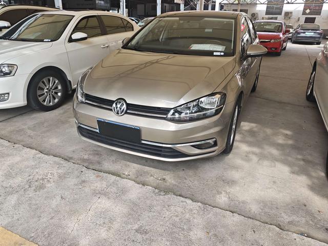 Volkswagen Gol f Модель 2019 года 1.6L автоматическое Com f ort National V – фото 1