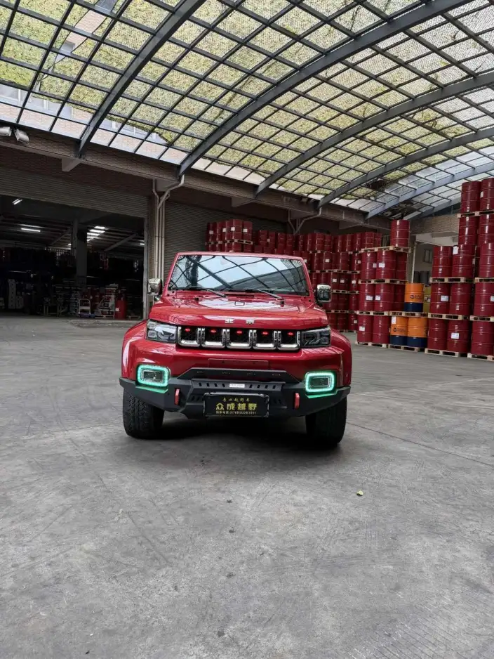 BAIC BJ40 2023 Model 2.0T Automatic 4WD City Hunter Edition Warrior Model