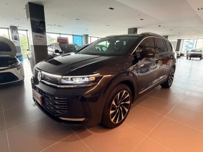 Talagon 2026 Model 450TSI 4WD Supreme Edition 6 seat