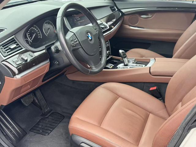 BMW 5 Series Gran Turismo 2015 модификация 528i Leading – фото 3