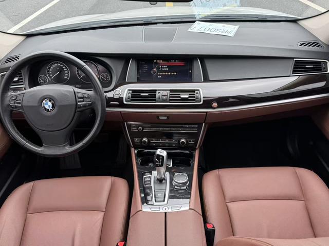BMW 5 Series Gran Turismo 2015 модификация 528i Leading – фото 5