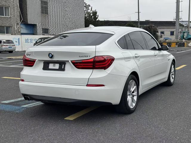 BMW 5 Series Gran Turismo 2015 модификация 528i Leading – фото 7