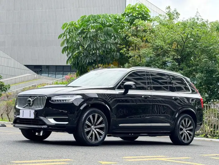 Volvo XC90 2023 Model B5 Zhixing Deluxe Edition 7 seat