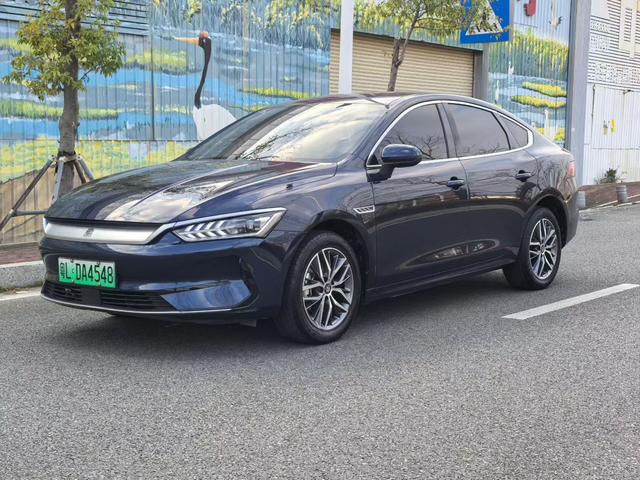 BYD Han DM 2025 Smart Drive DM-i 125KM Premium Раздел 2023 Champion Edition 420KM Leading