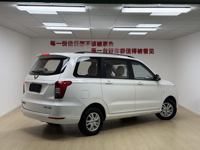 Wuling Hongguang Модель 2021 года комплектация 1.5L S Manual Com f ort Электрический наддув – фото 6