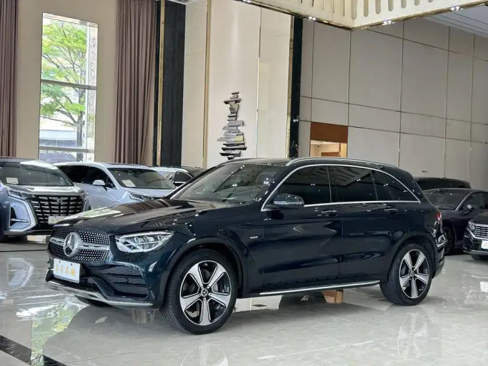 Mercedes-Benz GLC 2022 Model GLC 300 L 4MATIC Dynamic Model Collector Edition