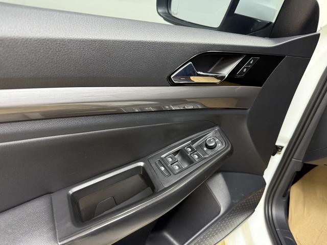 Volkswagen Bora 2020 1.5L Automatic Fashion – фото 12
