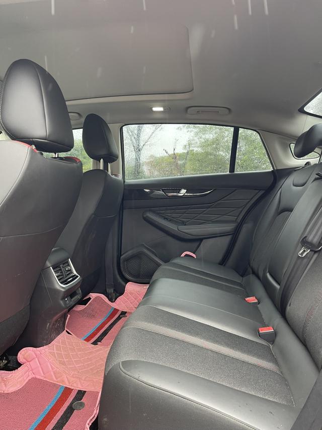 Yixuan Max 2023 1.5T Super Capable Dad Edition – фото 6