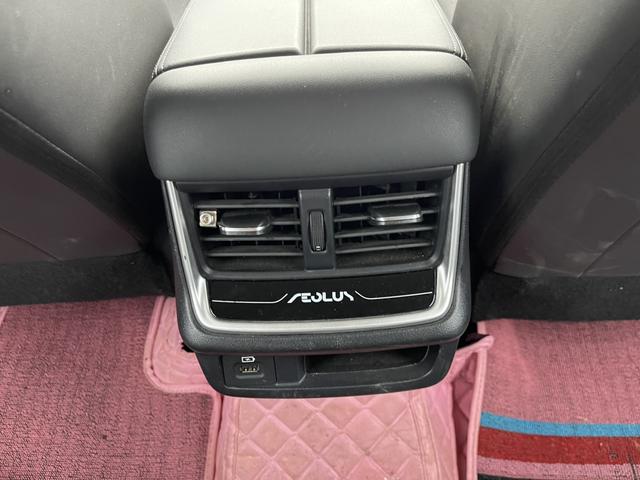 Yixuan Max 2023 1.5T Super Capable Dad Edition – фото 7